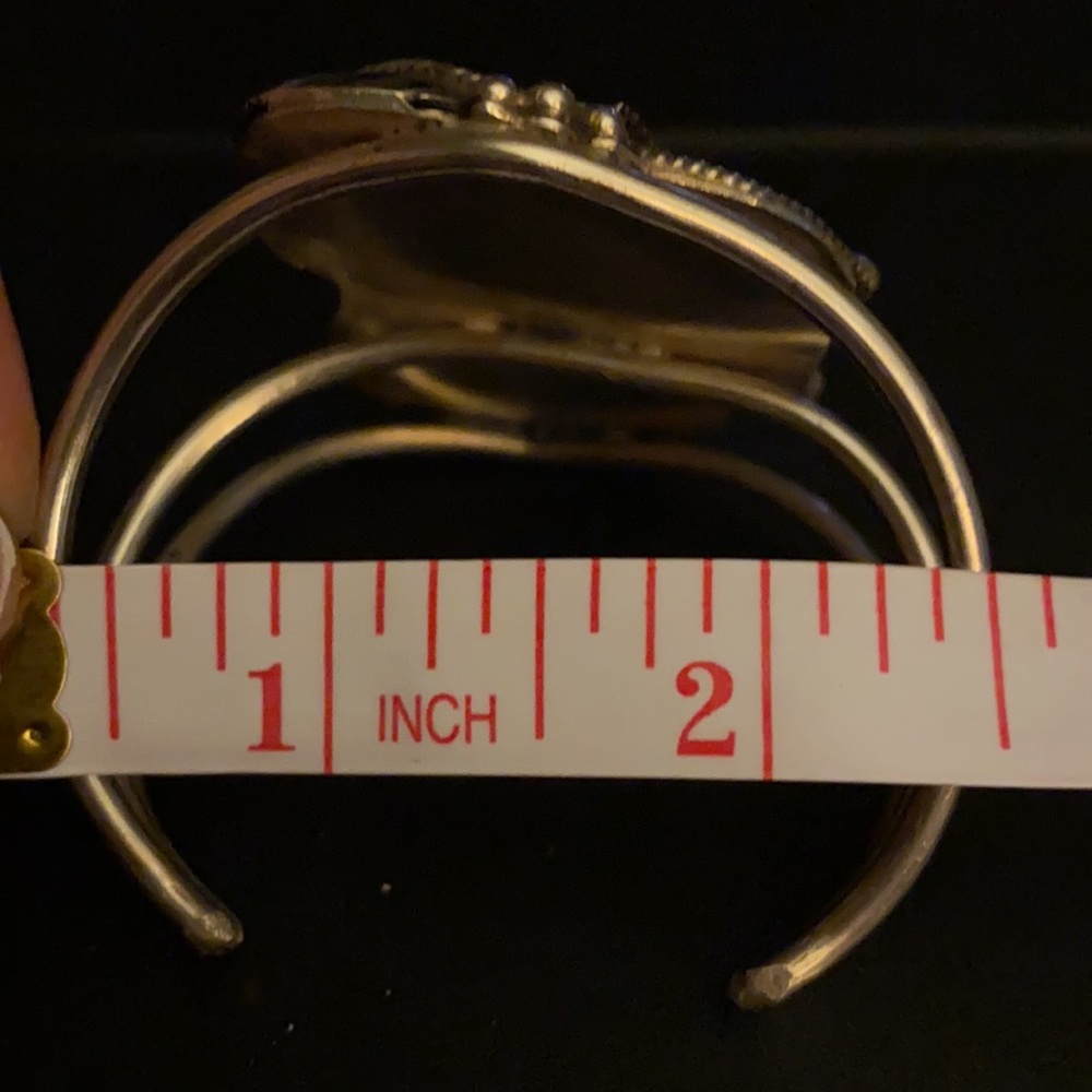 Huge Navajo antique cuff - Picture 14 of 15